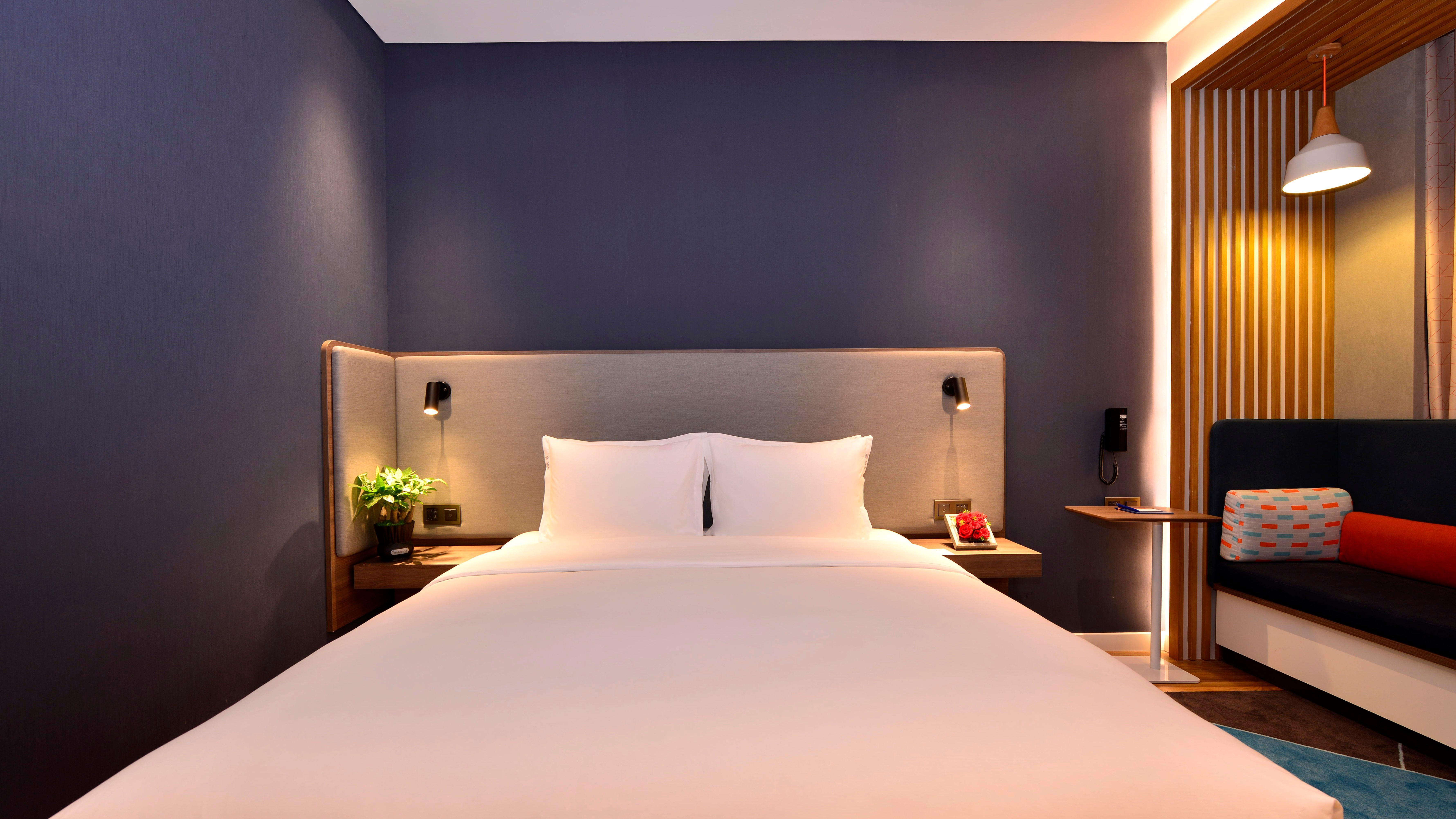 Holiday Inn Express Luanchuan By Ihg Ngoại thất bức ảnh