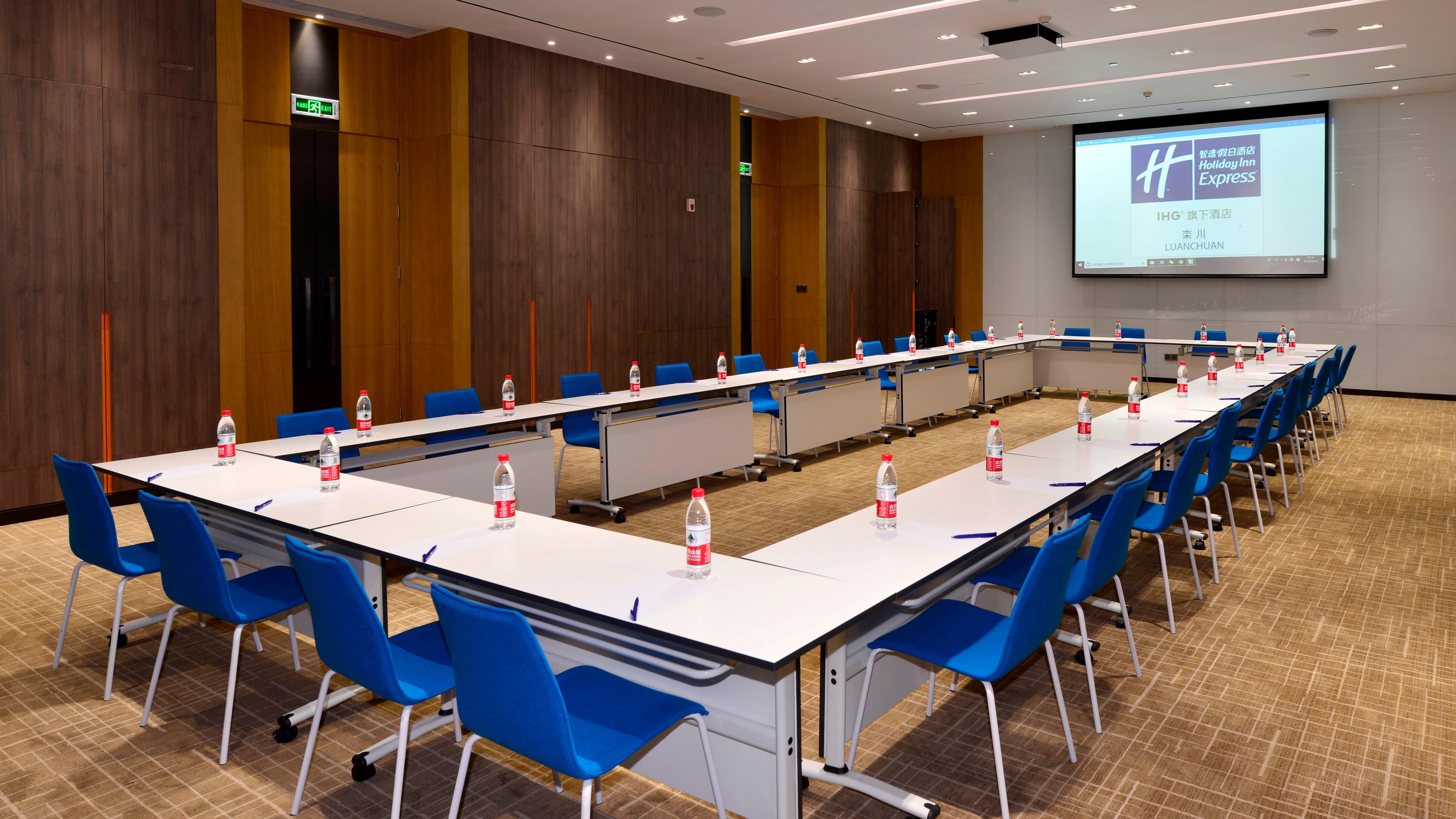 Holiday Inn Express Luanchuan By Ihg Ngoại thất bức ảnh