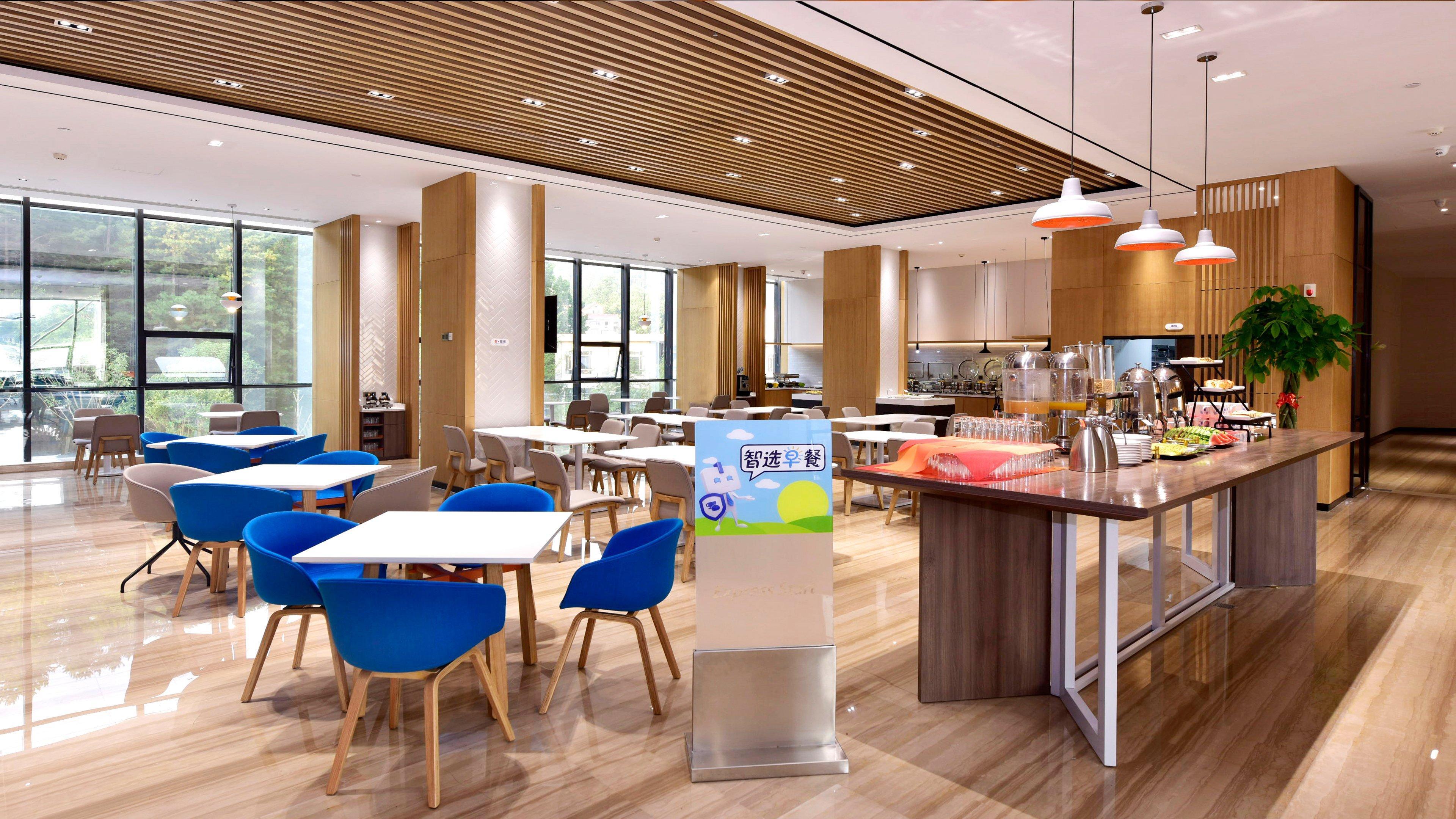 Holiday Inn Express Luanchuan By Ihg Ngoại thất bức ảnh
