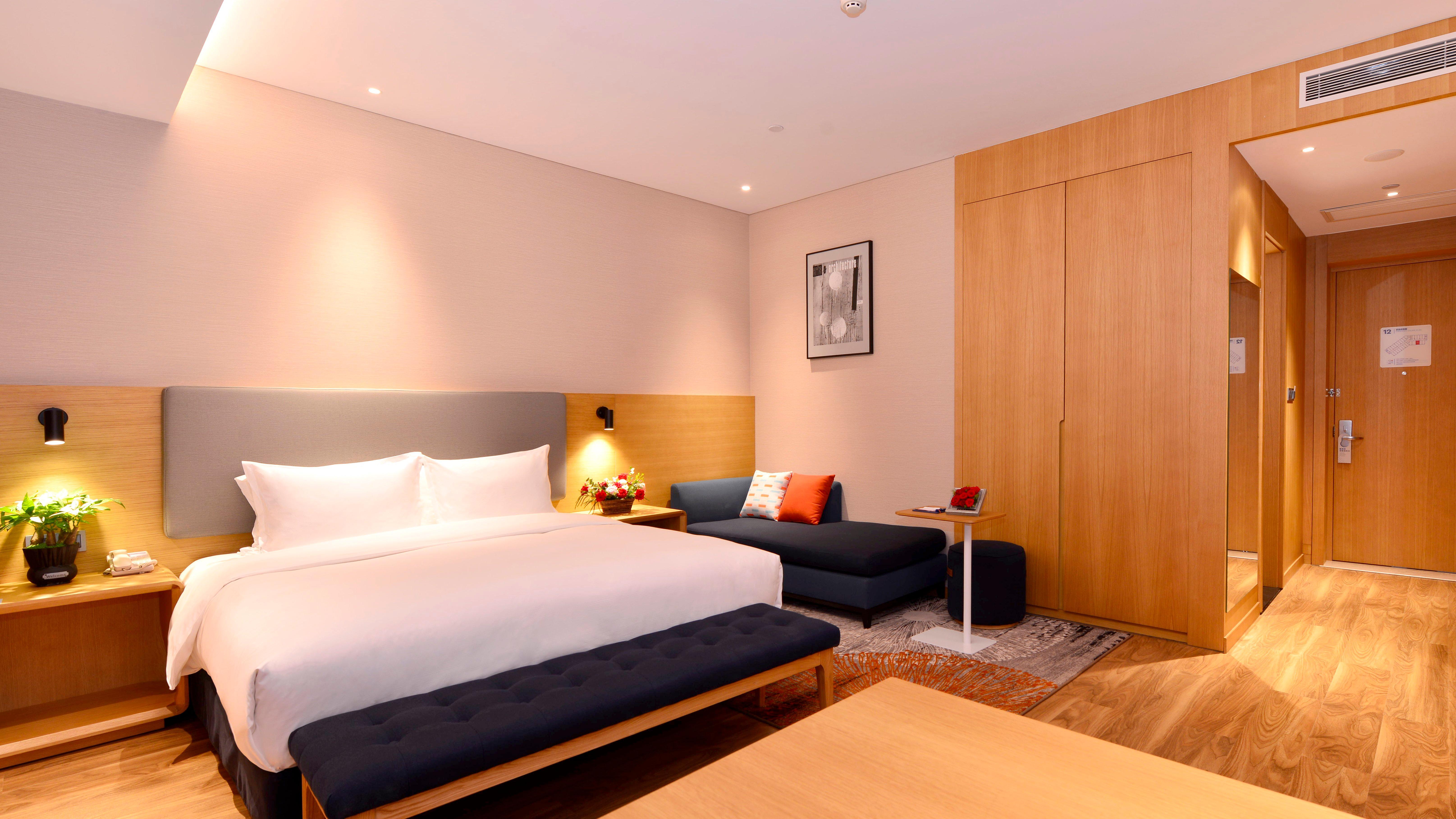 Holiday Inn Express Luanchuan By Ihg Ngoại thất bức ảnh