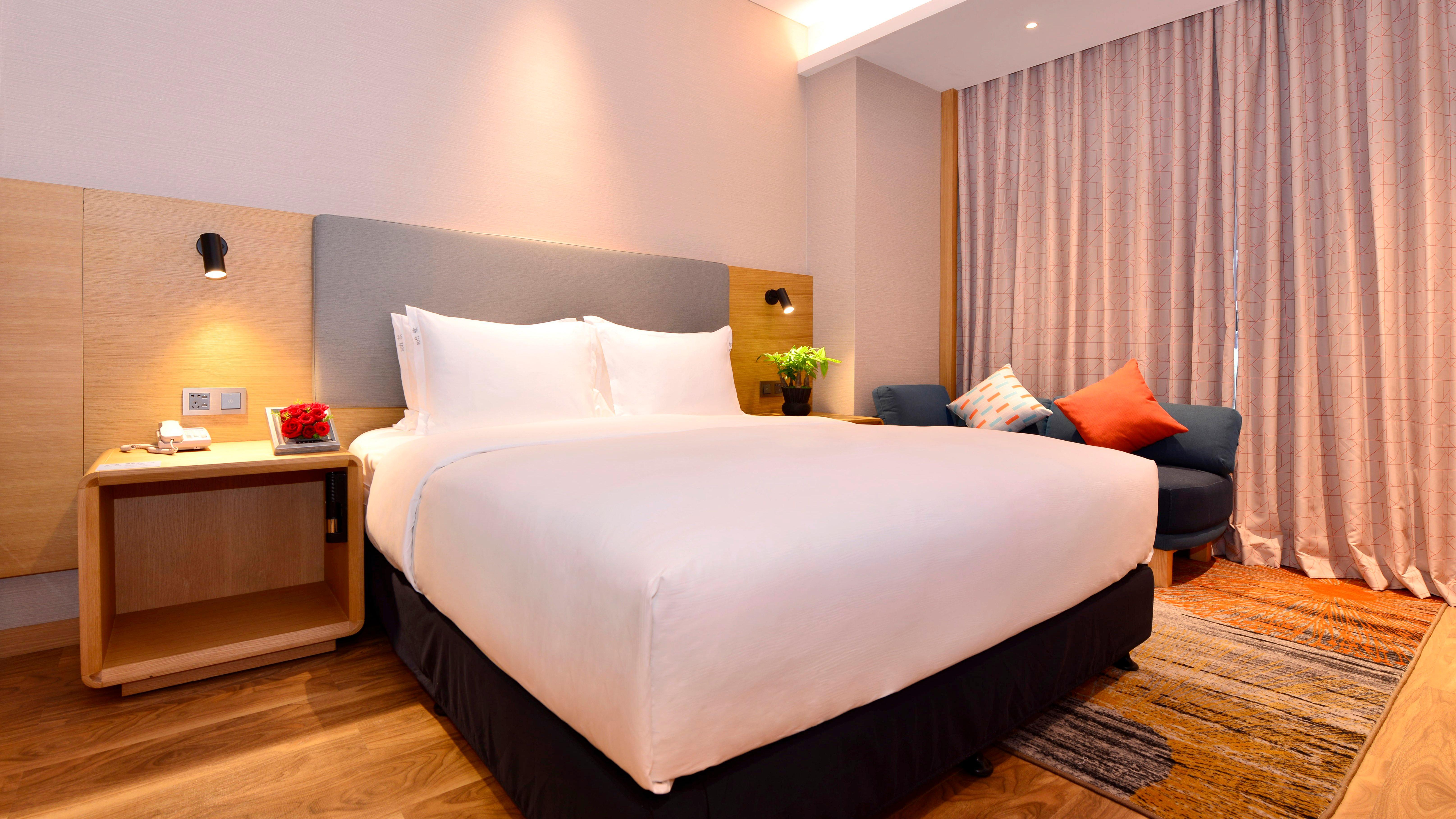 Holiday Inn Express Luanchuan By Ihg Ngoại thất bức ảnh