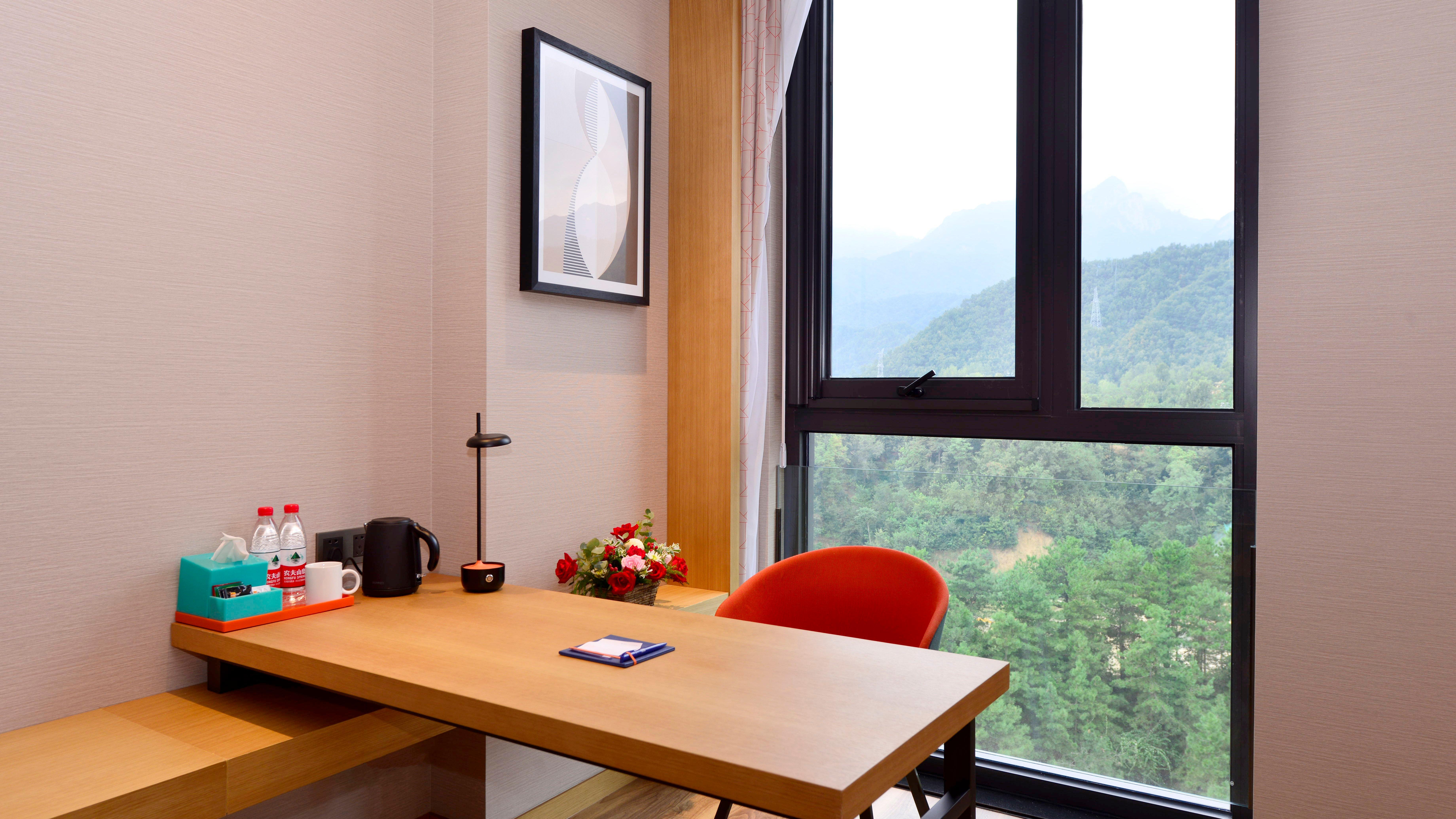 Holiday Inn Express Luanchuan By Ihg Ngoại thất bức ảnh